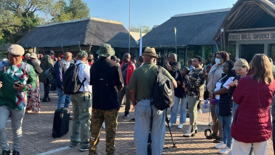 Fallece turista canadiense de la tercera edad tras disparo de un guía en reserva natural de Sudáfrica