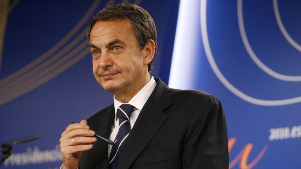 Abren investigación en España contra las hijas y secretaria del expresidente Rodríguez Zapatero