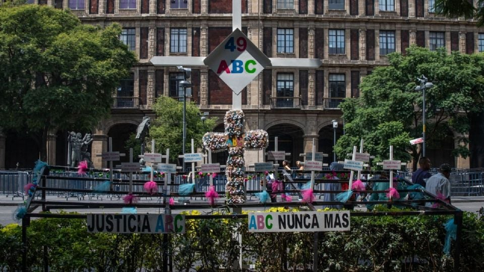 Proceso penal contra dos funcionarios ligados al caso de la Guardería ABC podrá continuar tras fallo de la Corte, informa la FGR