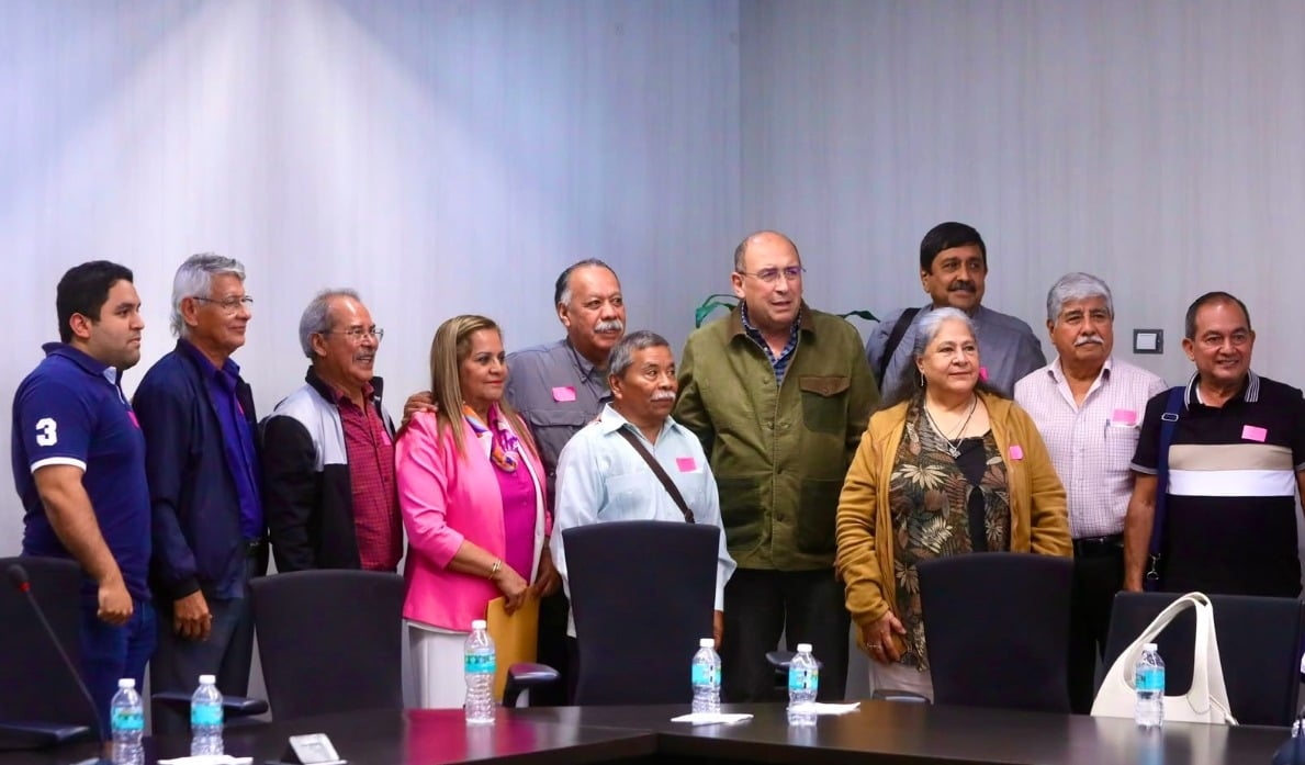 Busca Rubén Moreira elevar a rango constitucional protección a pensiones