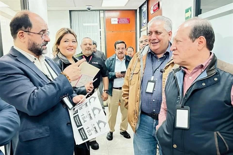 Reciben Somos México y PAZ constancia como partidos