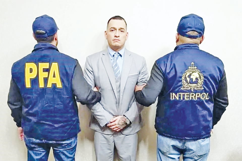 Detienen en Argentina a mexicano buscado por EU