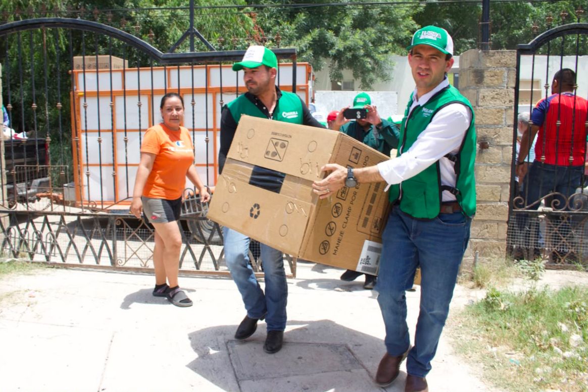 Continúa Mejora Coahuila entregando apoyos a familias afectadas por lluvias