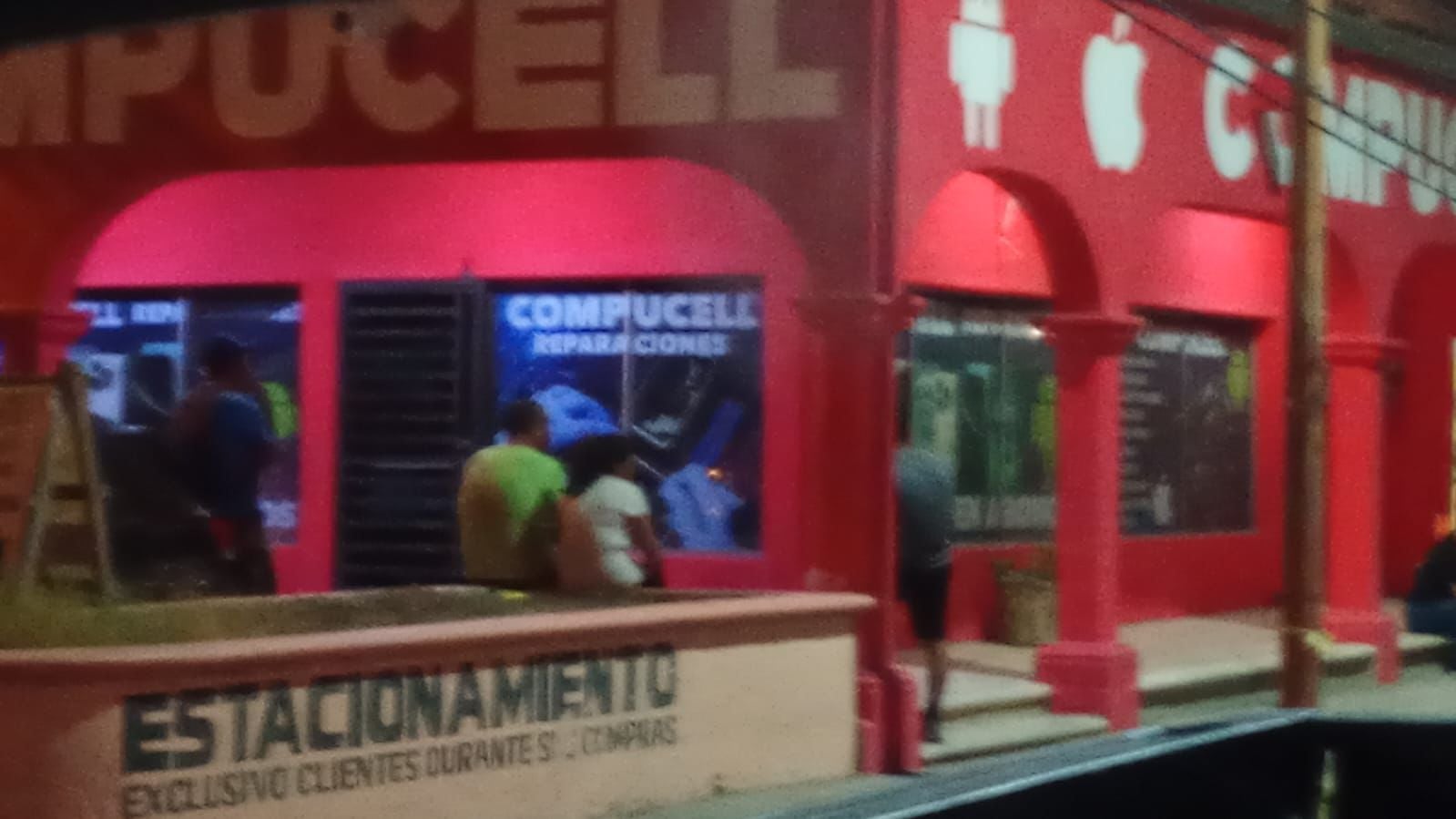 Acusan a Compucell por presunto fraude