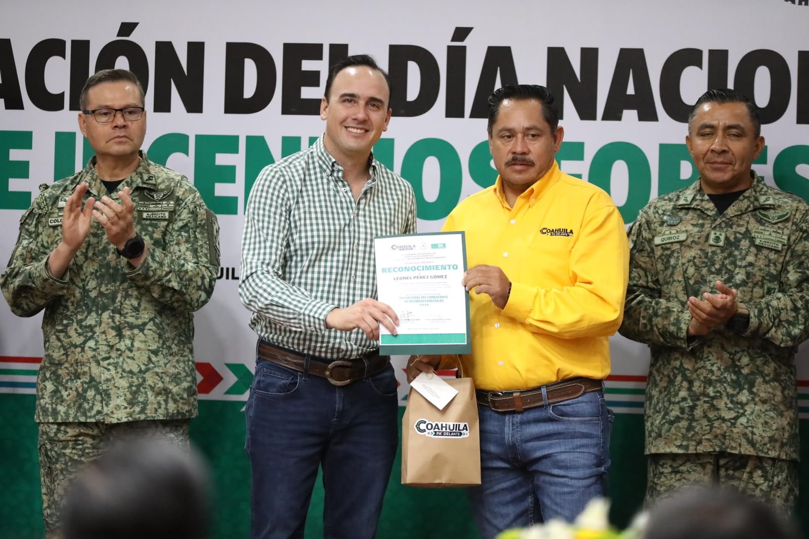 TENEMOS EN COAHUILA A LOS MEJORES COMBATIENTES DE INCENDIOS FORESTALES