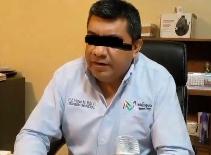Cae ex tesorero de Tania Flores