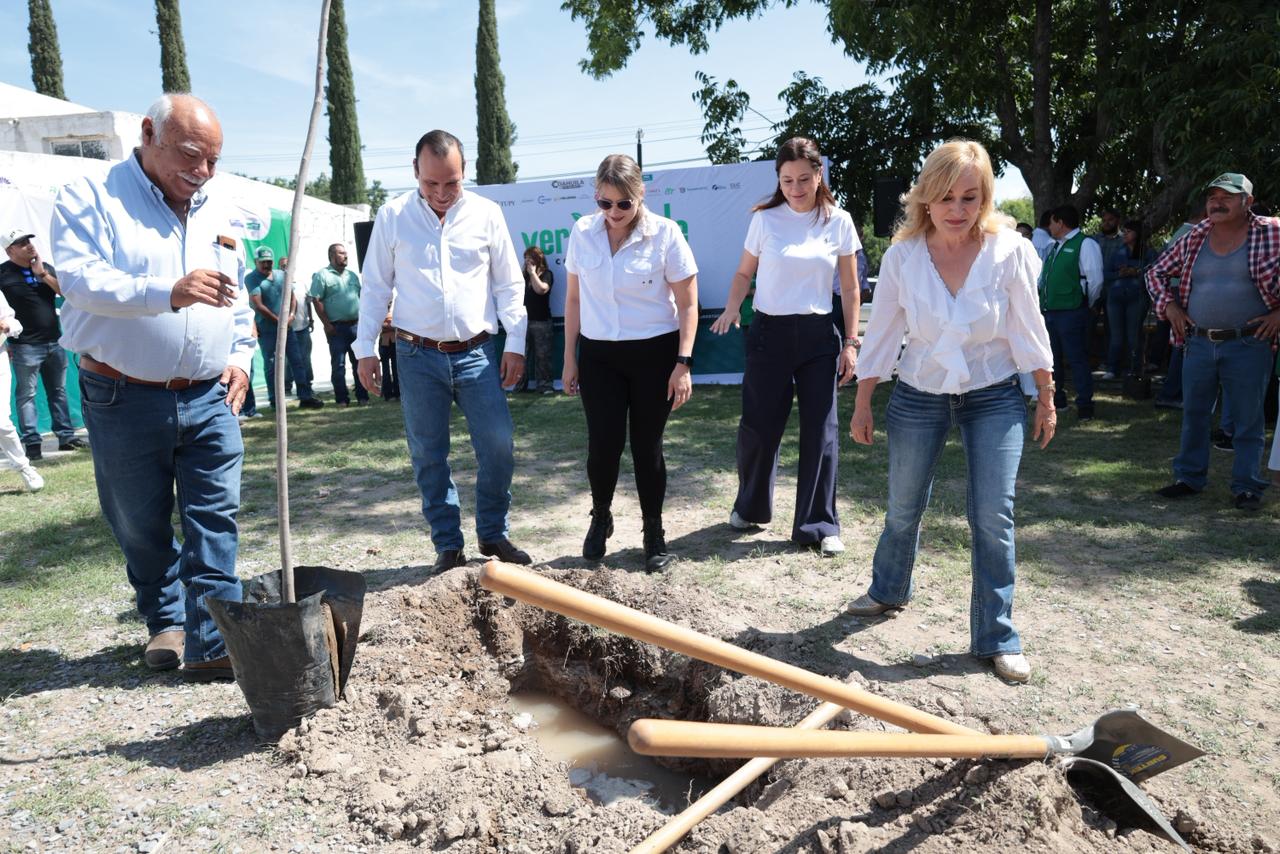 Se suma Parras a Megareforestación