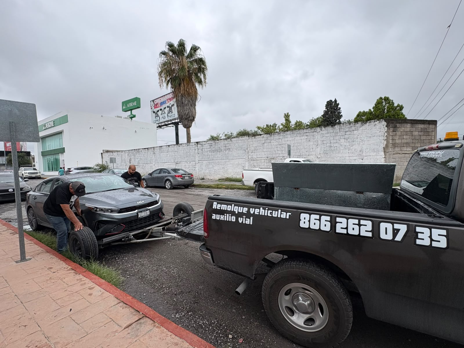 REPORTES SE CONCENTRARON EN VIALIDADES CON ENCHARCAMIENTOS