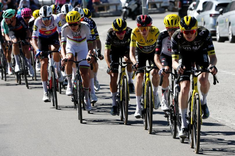 Isaac del Toro impulsa a Pogacar y el UAE domina la etapa 3 del Tour de Francia 2026