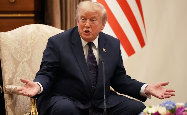 “Groenlandia debería estar controlada por EU y no por Dinamarca”, dice Trump; «no gasta dinero para ayudarlos», acusa