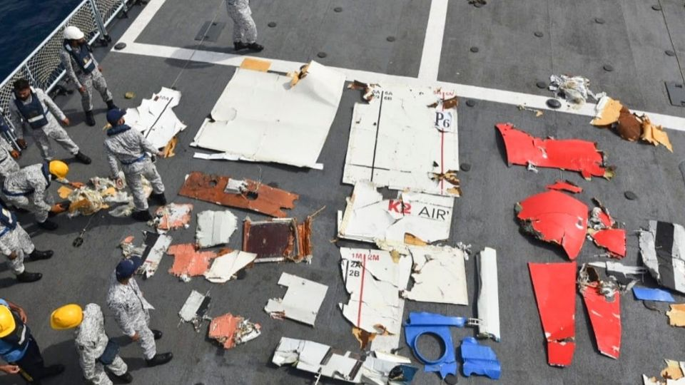 Localizan restos de avión de carga desaparecido en aguas de Pakistán; llevaba cinco tripulantes a bordo