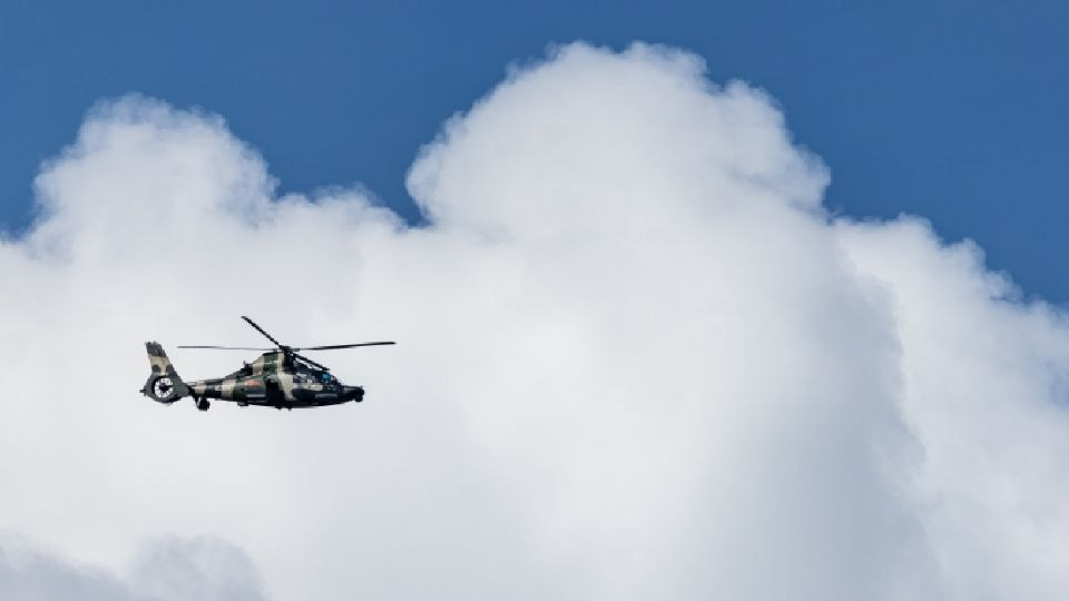 Desaparece helicóptero en Guinea Ecuatorial por 10 días; lo localizan sin sobrevivientes