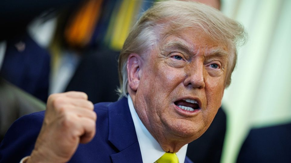 Trump espera que Musk done acciones de SpaceX para su programa de ahorro infantil