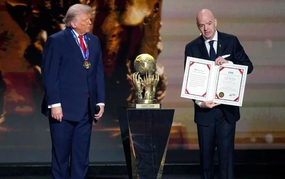 Piden eurodiputados que la FIFA investigue premio a Trump